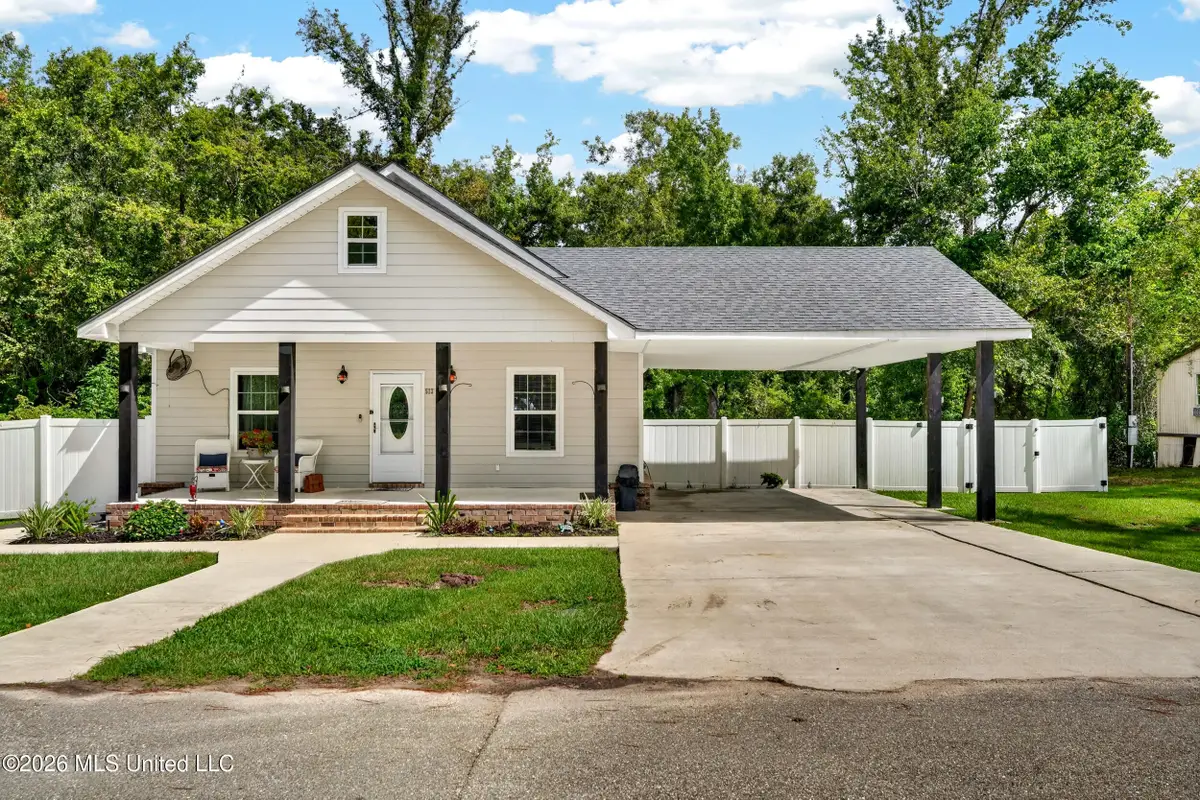 513 Fifth Street, Picayune, MS 39466 - #1