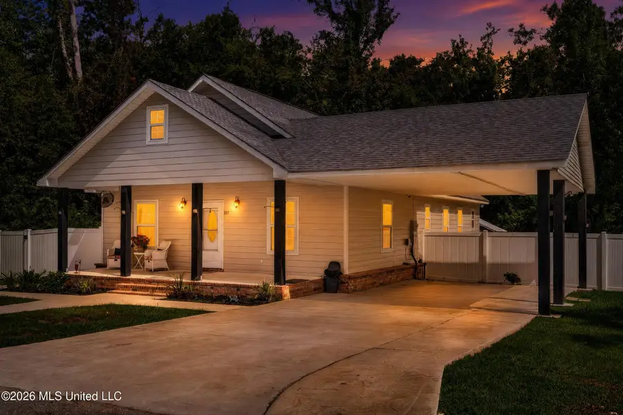 513 Fifth Street, Picayune, MS 39466 - #3