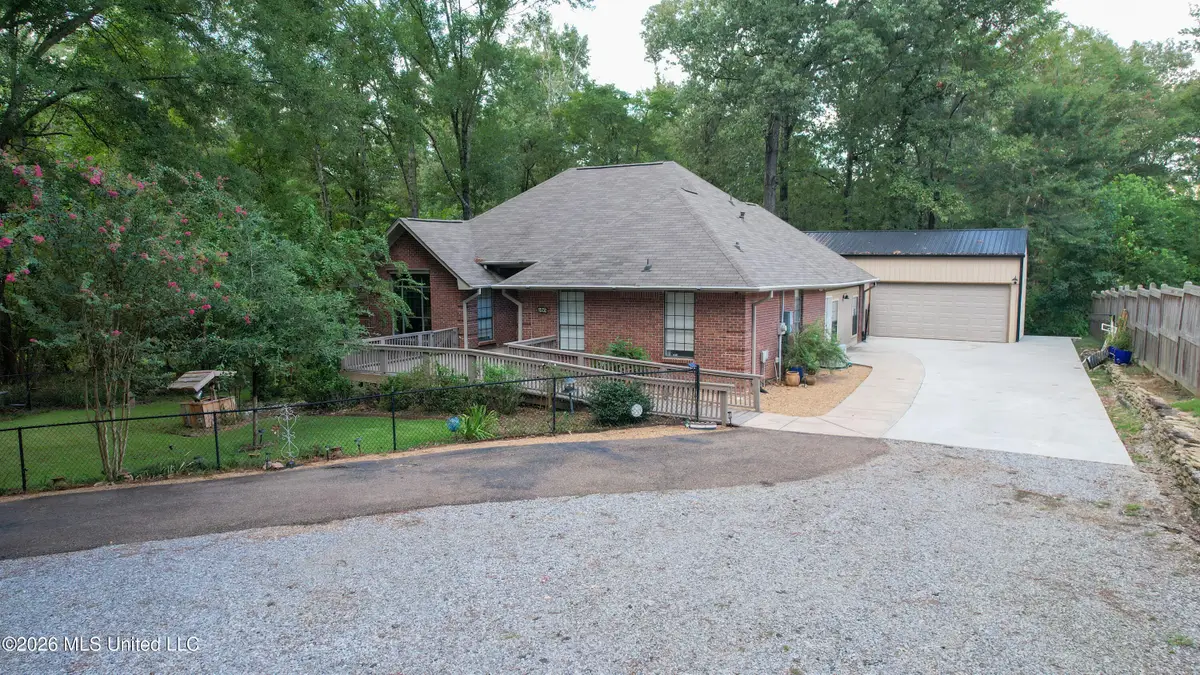 197 Lorman Lane, Madison, MS 39110 - #1