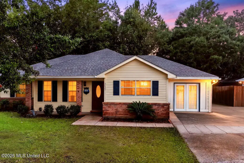2625 Beachview Drive, Ocean Springs, MS 39564 - #1