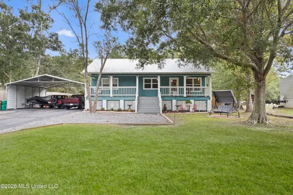 11423 Parkers Circle, Biloxi, MS 39532