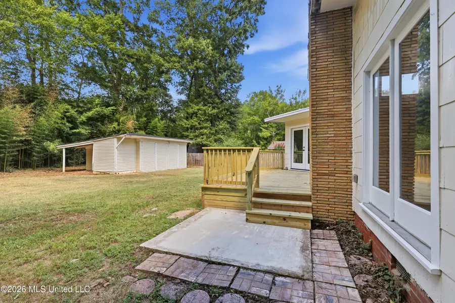 728 Colonial Circle, Jackson, MS 39211 - #3