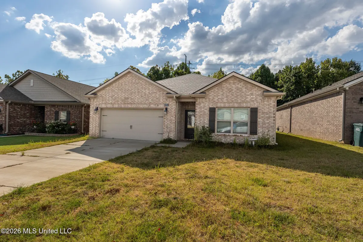 8781 Mary Frances Drive, Southaven, MS 38671 - #1