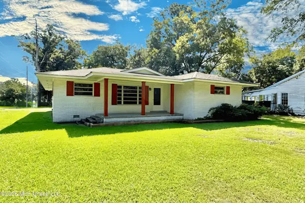 207 N Bennett Street, Crystal Springs, MS 39059