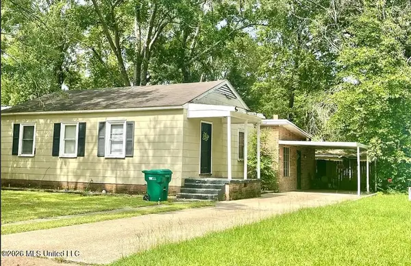 809 Robertson Street, Brookhaven, MS 39601