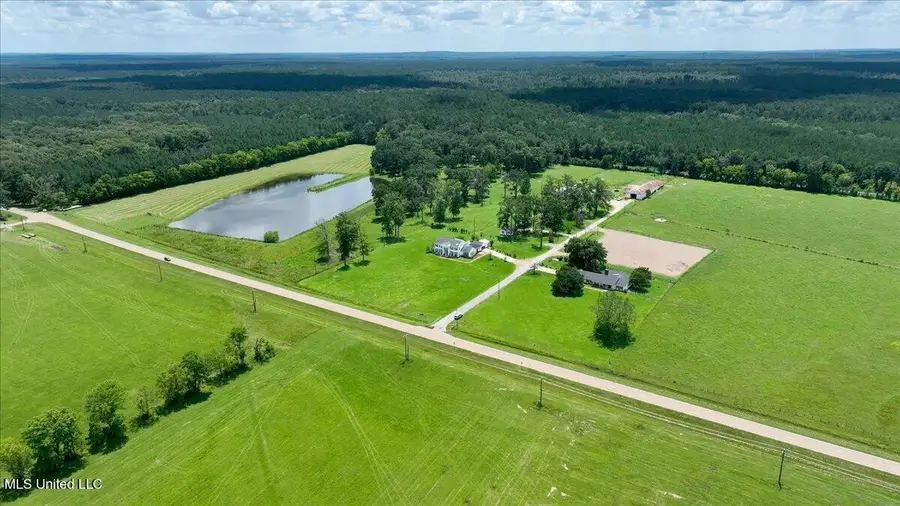 1951 E 3rd Street, Forest, MS 39074 - #2