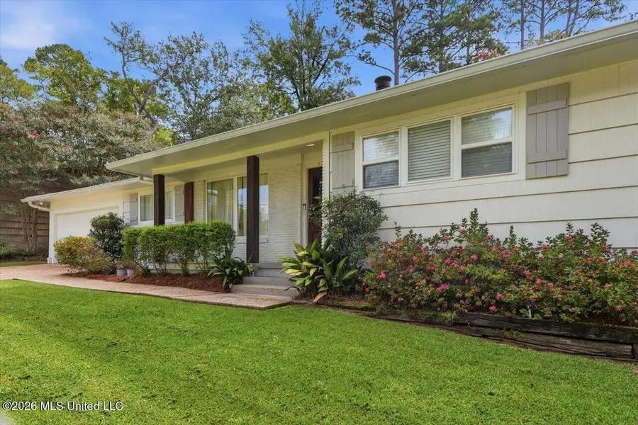 134 Chippewa Circle, Jackson, MS 39211 - #3