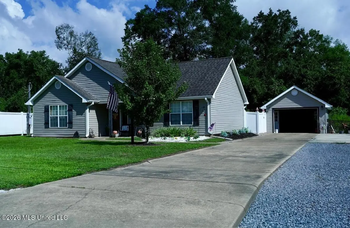 687 Maryland Avenue, Tylertown, MS 39667 - #1