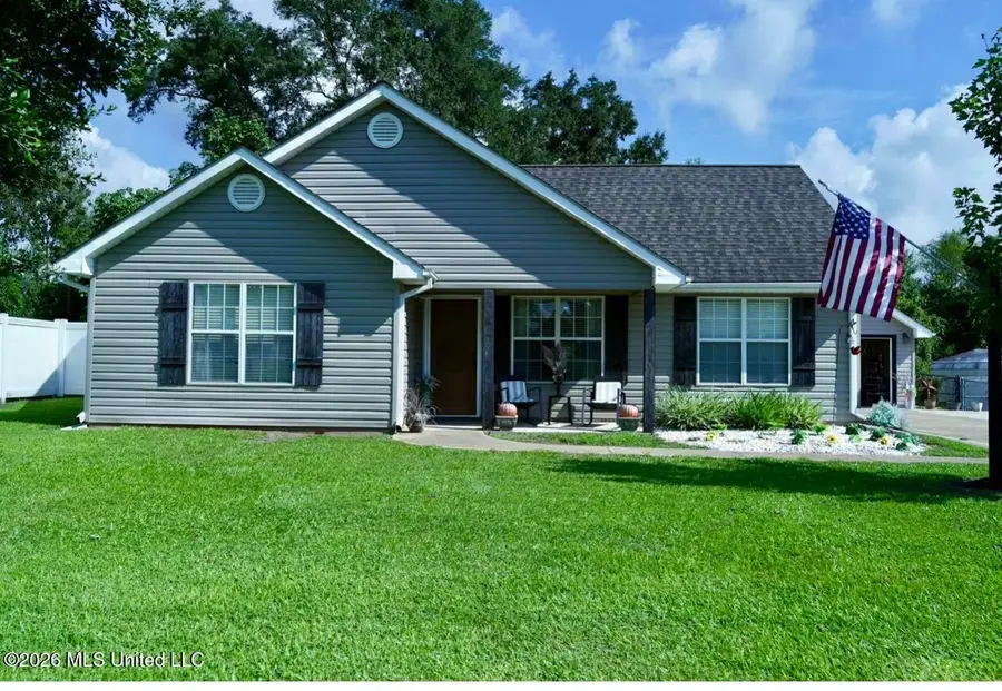 687 Maryland Avenue, Tylertown, MS 39667 - #2