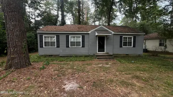 737 Woodbury Road, Jackson, MS 39206
