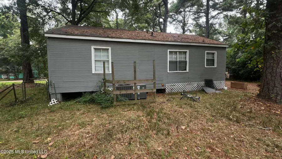 737 Woodbury Road, Jackson, MS 39206 - #3