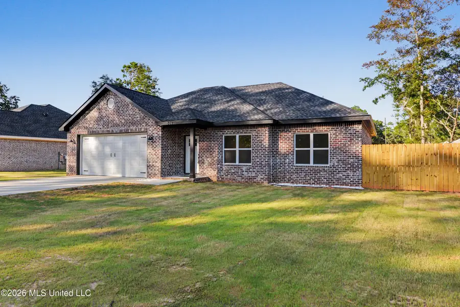 524 Plum Street, Ocean Springs, MS 39564 - #2