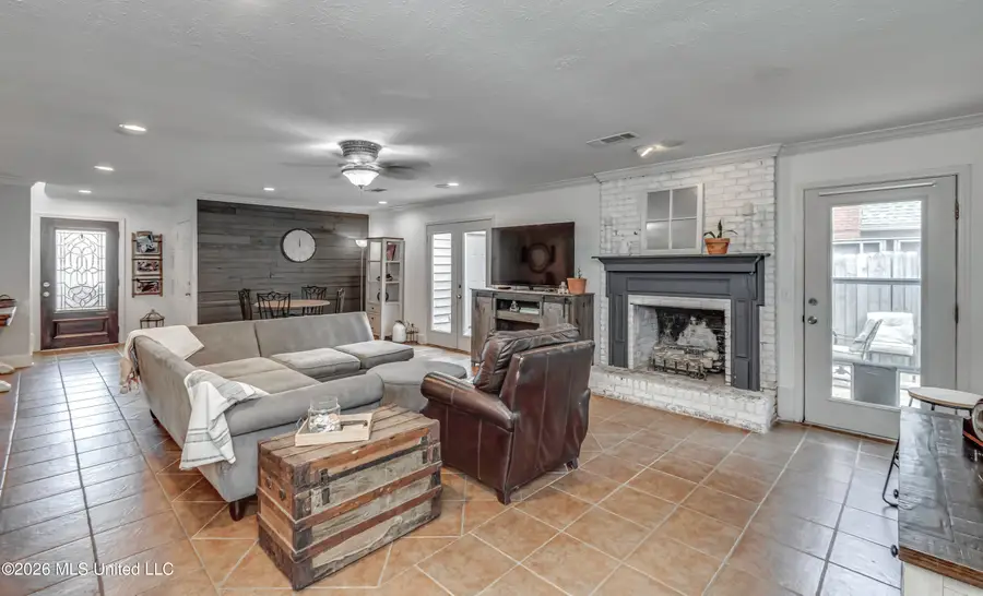226 Waterwood Drive, Brandon, MS 39047 - #2
