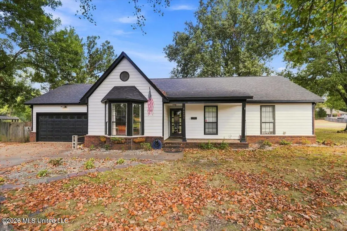 5495 Plum Tree Cove, Southaven, MS 38671 - #1