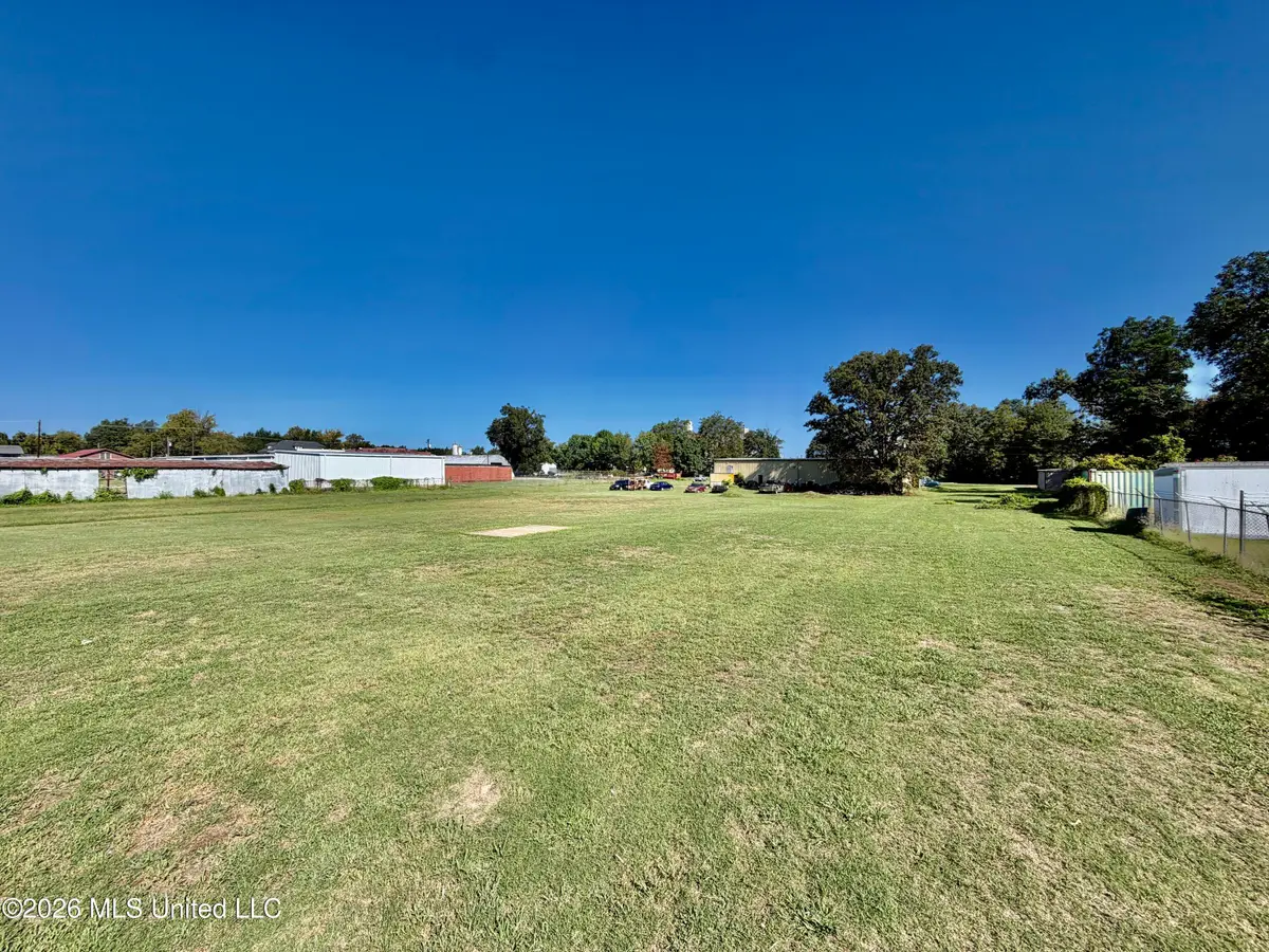 301 1st Street, Cleveland, MS 38732 - #1