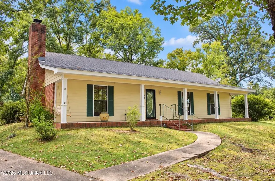 304 Pebblecreek Road, Grenada, MS 38901 - #2