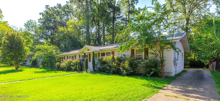 1611 Kent Avenue, Jackson, MS 39211 - #2