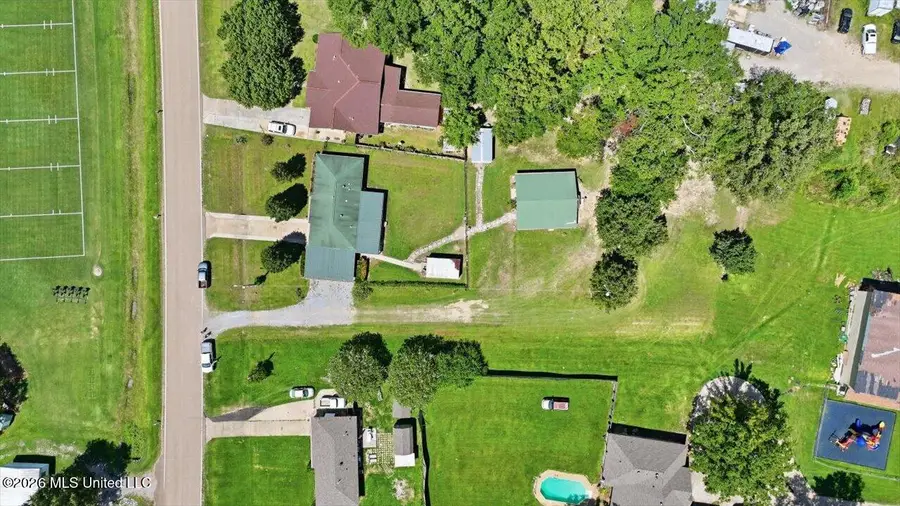 476 1st Street, Flora, MS 39071 - #2