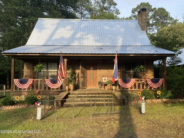 1100 Rolling Wood Drive, Summit, MS 39666