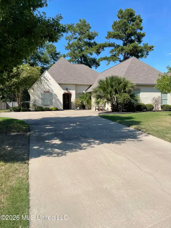 153 Grayhawk Drive, Madison, MS 39110