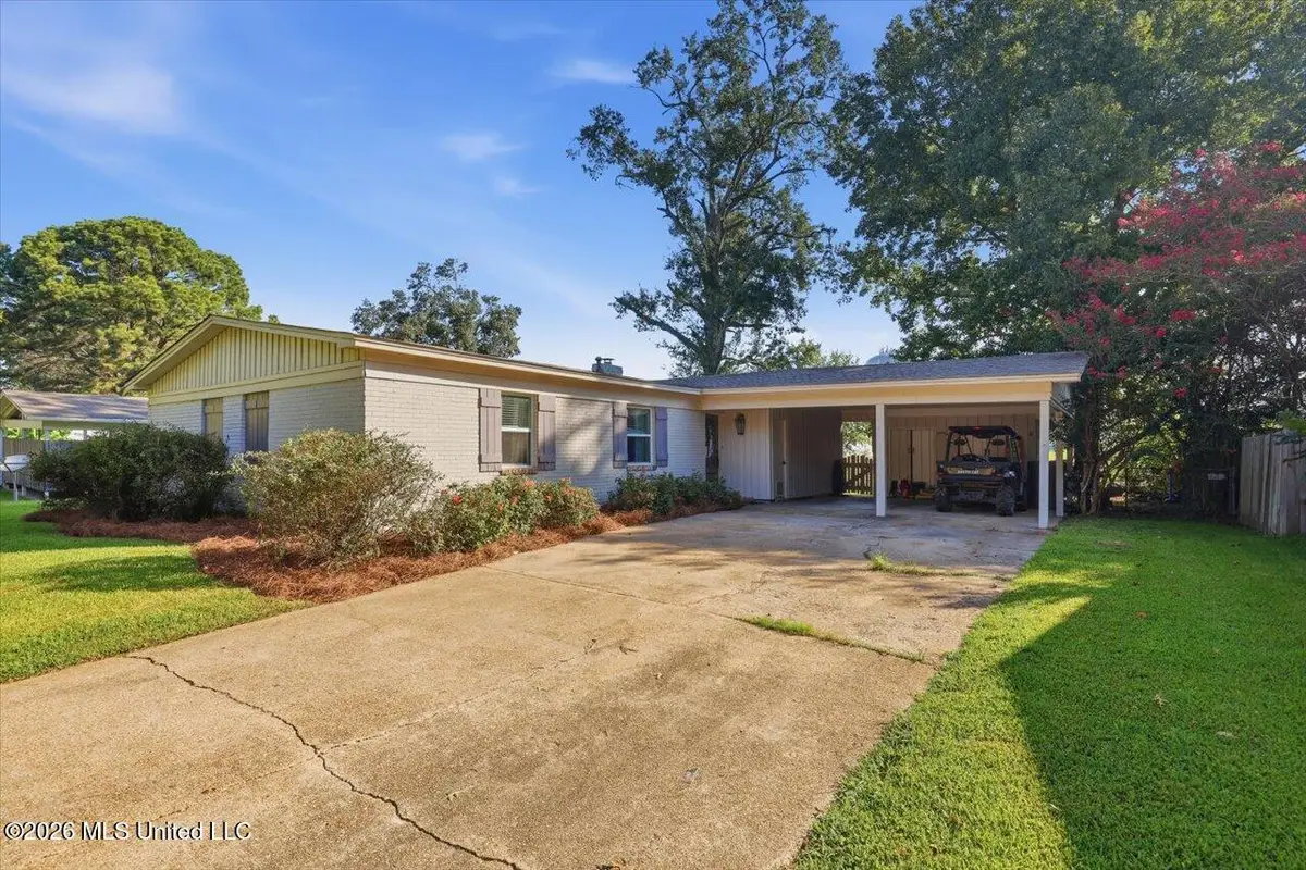 642 Berkshire Street, Clinton, MS 39056 - #1