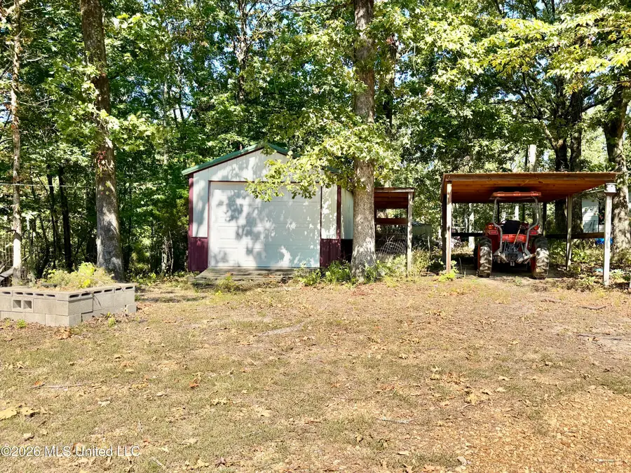 8 County Road 531, Como, MS 38619 - #3