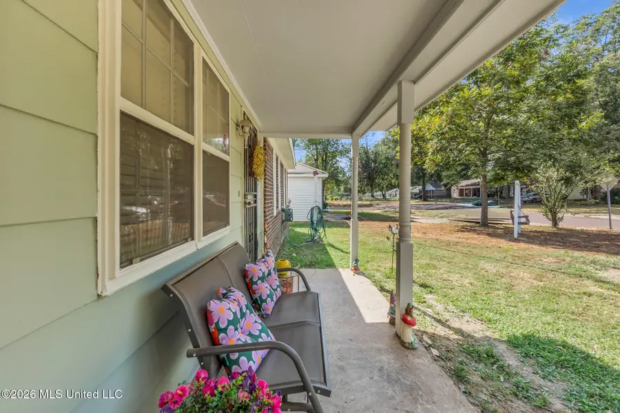 2219 Colonial Hills Drive, Southaven, MS 38671 - #2