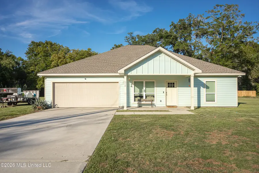 516 Maple Street, Ocean Springs, MS 39564 - #2