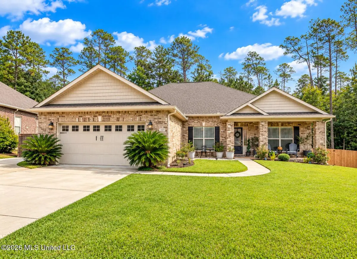 1004 Cardinal Cove, Ocean Springs, MS 39564 - #1