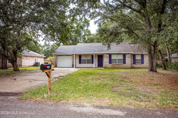 1312 Willow Street, Ocean Springs, MS 39564