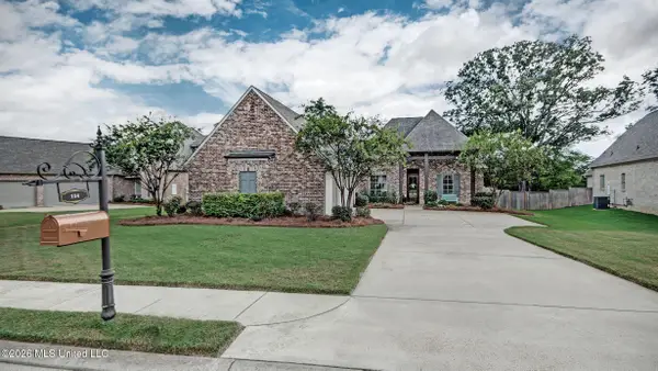 114 First Colony Boulevard, Madison, MS 39110