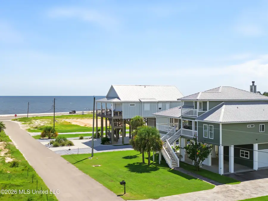 312 S Seashore Avenue, Long Beach, MS 39560 - #2