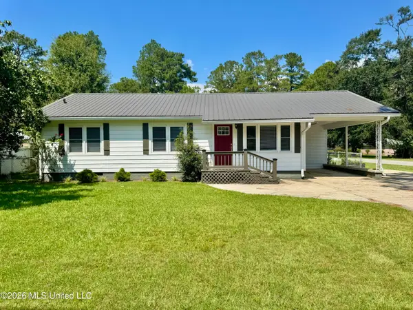 429 E Franklin Street, Quitman, MS 39355