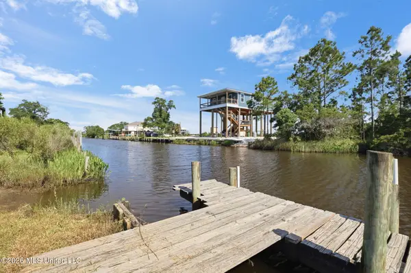 10085 W Gulf Road, Bay Saint Louis, MS 39520