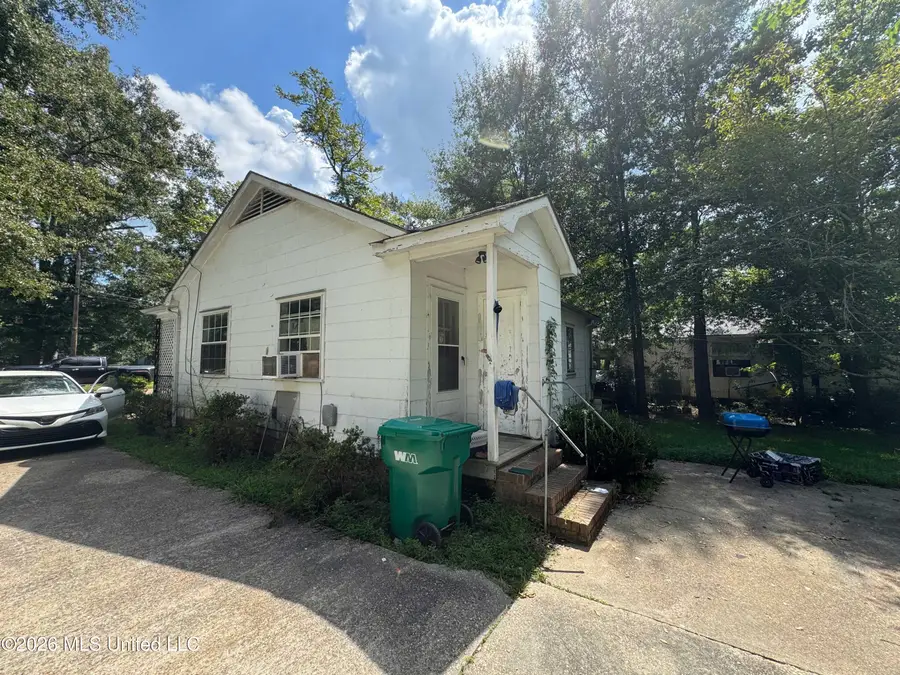 803 Robertson Street, Brookhaven, MS 39601 - #3