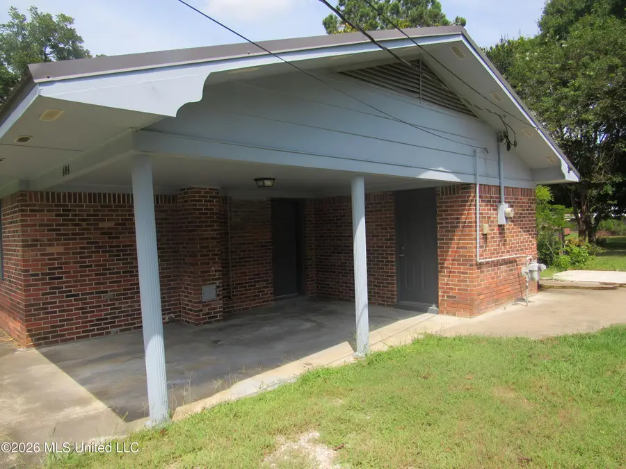 404 N Washington, Calhoun City, MS 38916 - #3