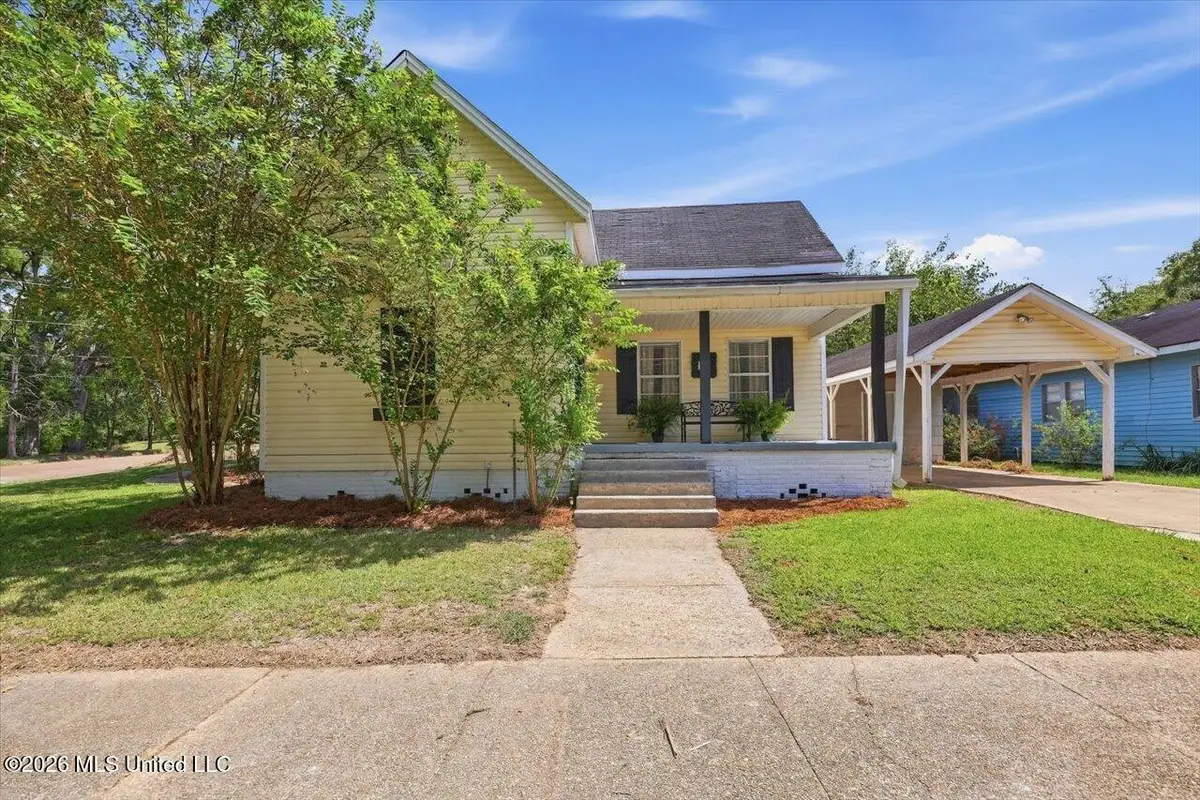 519 N Main Street, Mendenhall, MS 39114 - #1