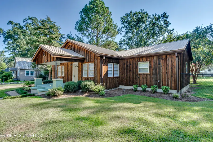 313 SE 5th Avenue, Magee, MS 39111 - #2
