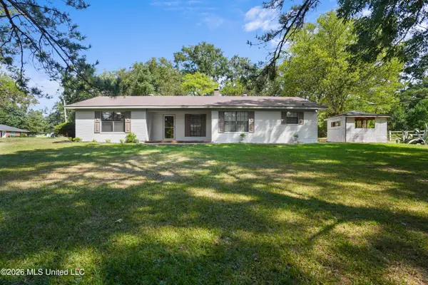 130 Western Hills Drive, Jackson, MS 39212