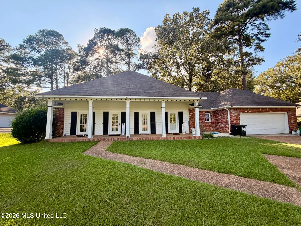 207 S Pear Orchard Road, Ridgeland, MS 39157 - #1