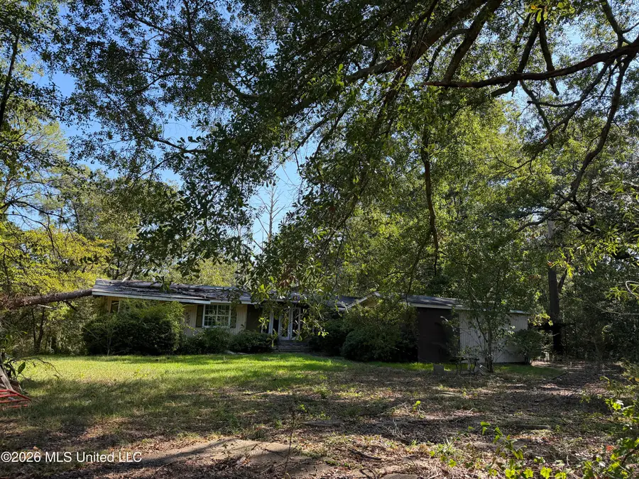 220 Shady Circle, Jackson, MS 39204 - #3