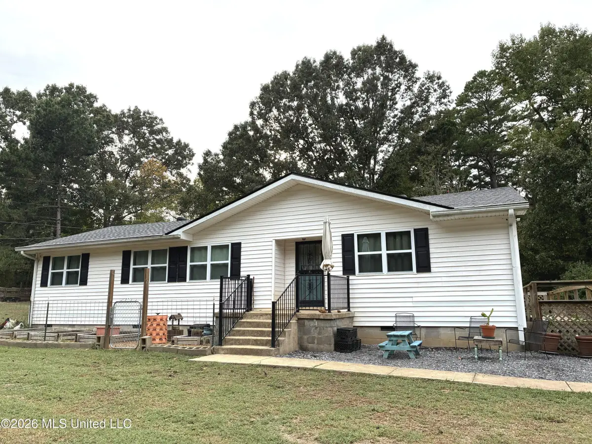 725 Shinault Road, Byhalia, MS 38611 - #1