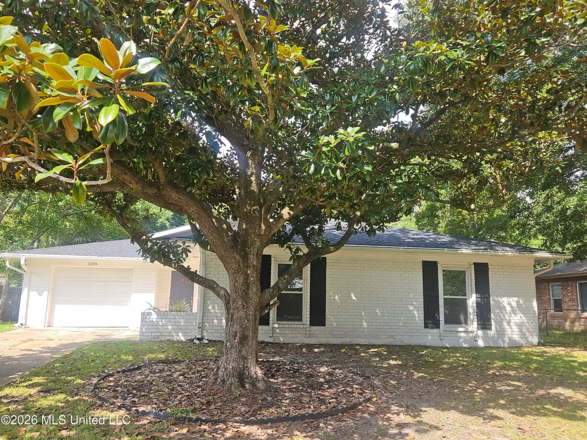 1309 Parktown Drive, Ocean Springs, MS 39564 - #1