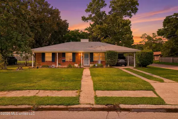 2331 Middlecoff Drive, Gulfport, MS 39507