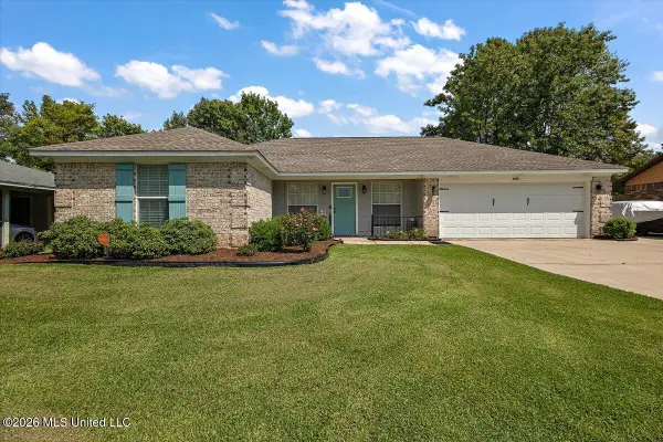 836 Cherry Ridge Drive, Clinton, MS 39056