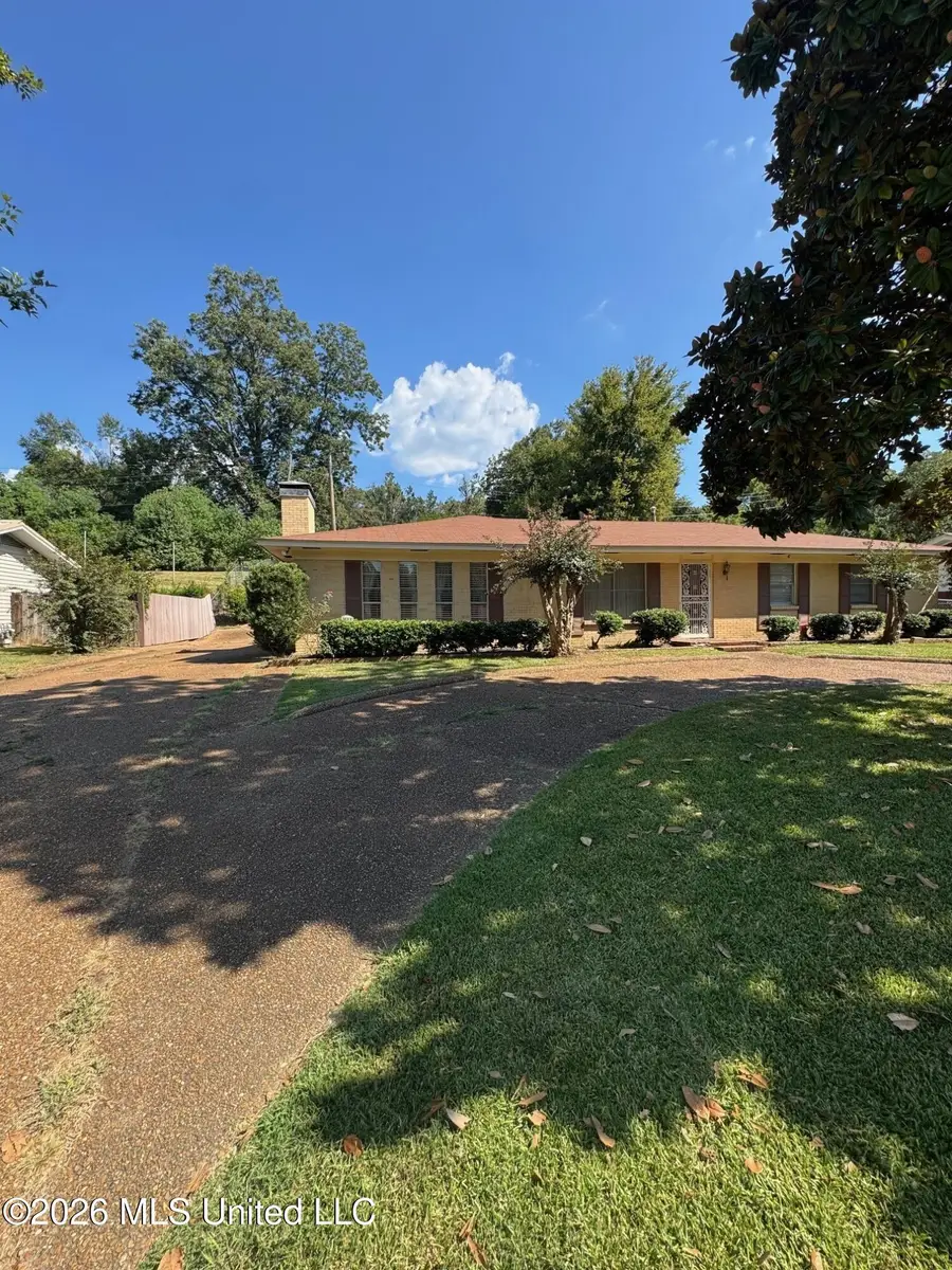 2032 Wildwood Terrace, Yazoo City, MS 39194 - #2