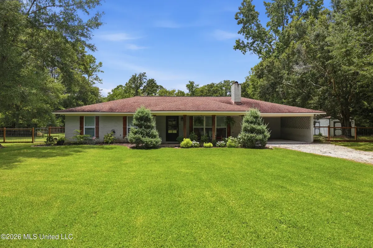 8801 Dixie Street, Ocean Springs, MS 39564 - #1