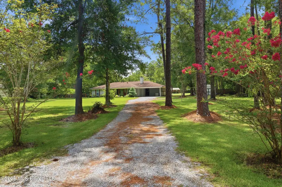 8801 Dixie Street, Ocean Springs, MS 39564 - #3