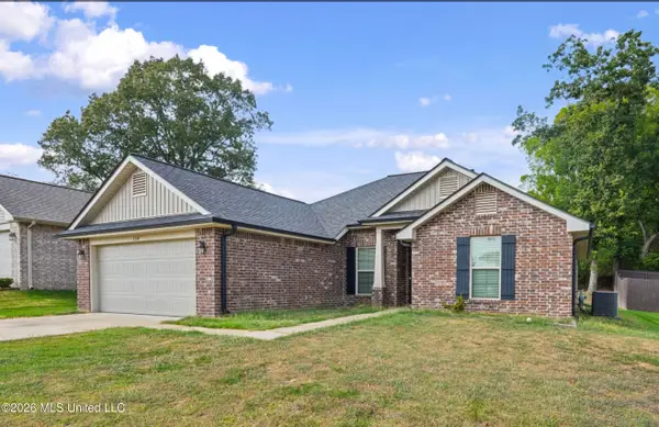 1744 Grayce Drive, Southaven, MS 38671