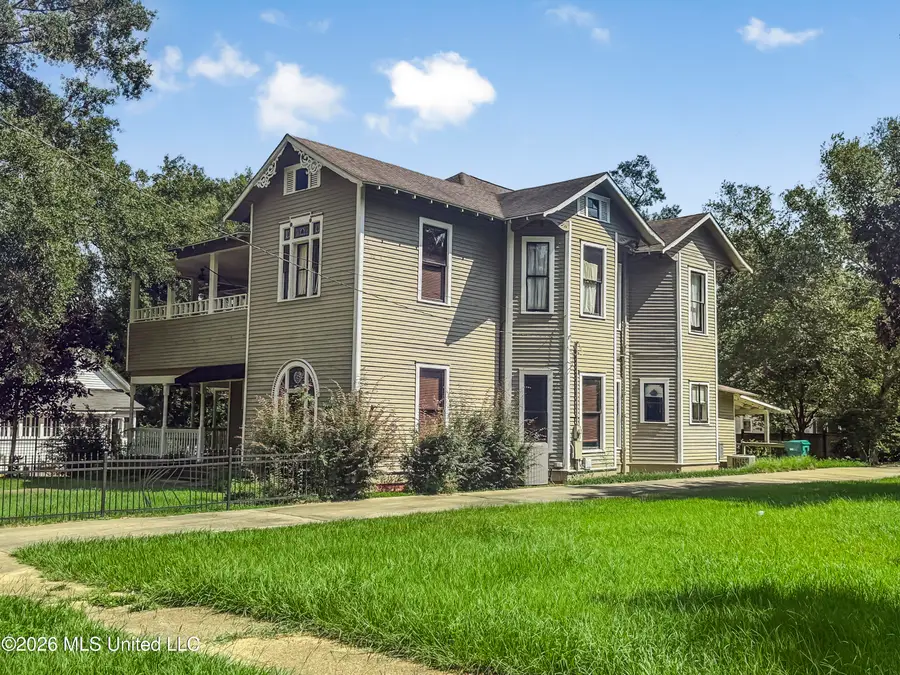 311 W Michigan Avenue, McComb, MS 39648 - #3
